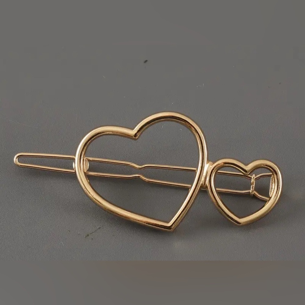 New Double Heart Cutout Hair Clip with beautiful gift box 🎁